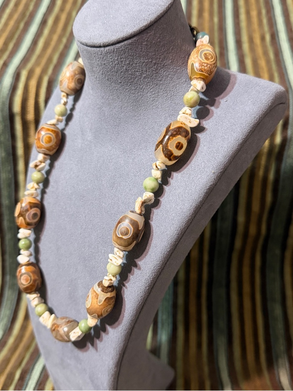 Handcrafted Brown and Green Beaded Statement Tribal Necklace & Bronze chain☑️ - Picture 1 of 8